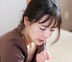 人妻